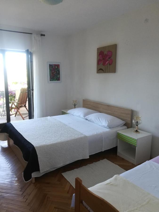 Apartments Tamara Lokva Rogoznica Bagian luar foto